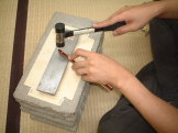 扇子の製造工程(要打ち)